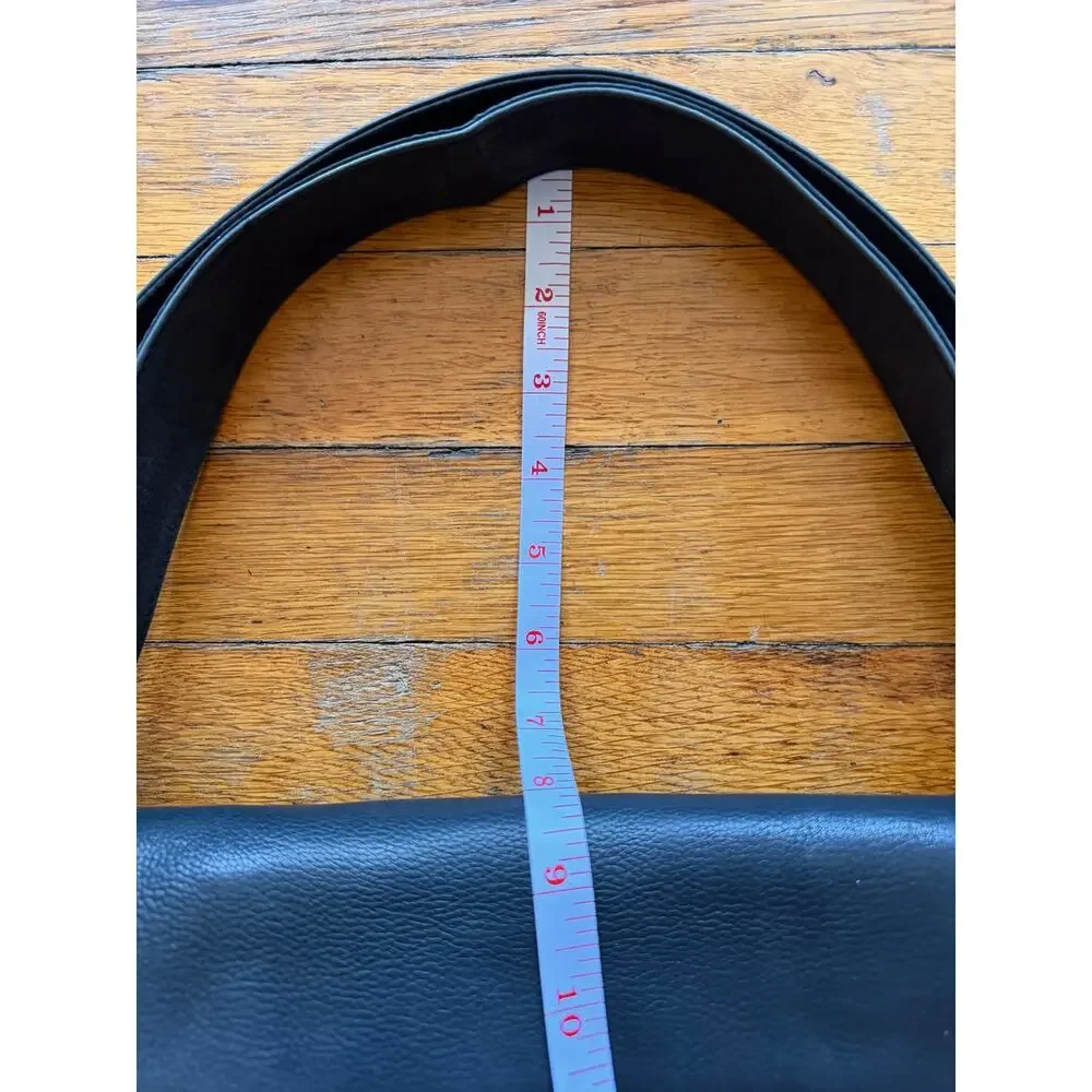 FOSSIL Black Leather Messenger Bag (Unisex)
